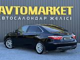Toyota Camry 2015 годаүшін8 000 000 тг. в Актобе – фото 3
