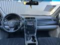 Toyota Camry 2015 года за 8 000 000 тг. в Актобе – фото 5