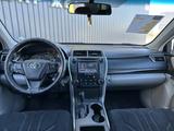 Toyota Camry 2015 годаүшін8 000 000 тг. в Актобе – фото 5