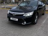 Toyota Camry 2016 годаfor12 000 000 тг. в Актобе – фото 2