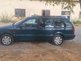 Volkswagen Passat 1995 года за 1 850 000 тг. в Туркестан – фото 2