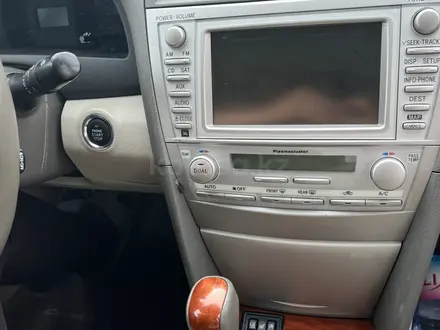 Toyota Camry 2010 года за 5 500 000 тг. в Актау – фото 2