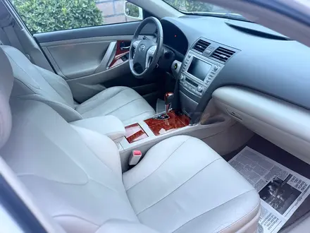 Toyota Camry 2010 года за 5 500 000 тг. в Актау – фото 4