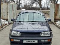 Volkswagen Golf 1993 годаүшін1 800 000 тг. в Алматы