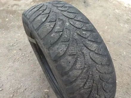 ОДНА шина 205/65 R15 — "Cordiant Sno-Max" (Россия), зимняя, в удо за 4 000 тг. в Астана – фото 2