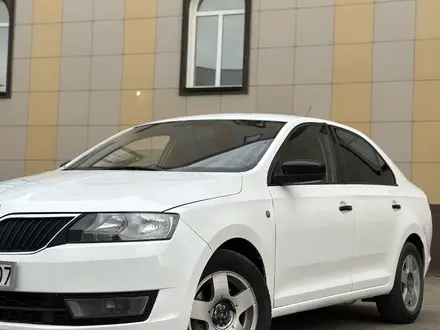 Skoda Rapid 2013 года за 3 500 000 тг. в Уральск