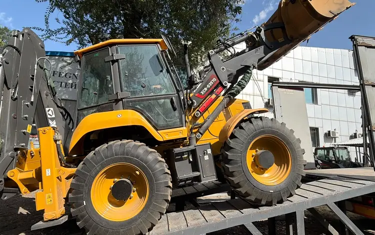 XCMG  XC8-S3570 2026 года за 32 500 000 тг. в Алматы