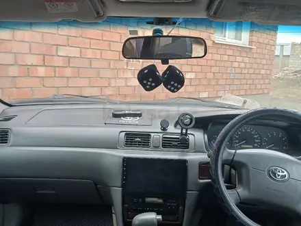 Toyota Camry 1998 года за 2 500 000 тг. в Усть-Каменогорск – фото 10