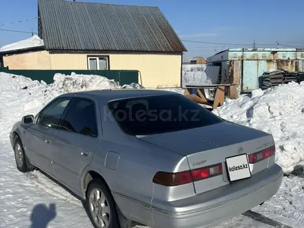Toyota Camry 1998 года за 2 500 000 тг. в Усть-Каменогорск – фото 11