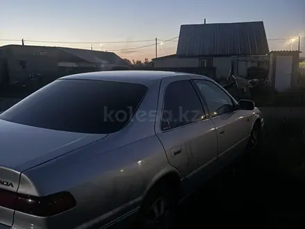 Toyota Camry 1998 года за 2 500 000 тг. в Усть-Каменогорск – фото 17