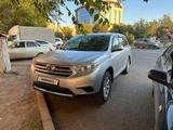 Toyota Highlander 2011 годаүшін12 300 000 тг. в Актобе – фото 4