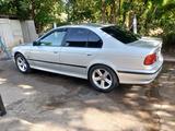 BMW 523 1997 годаүшін2 800 000 тг. в Шымкент