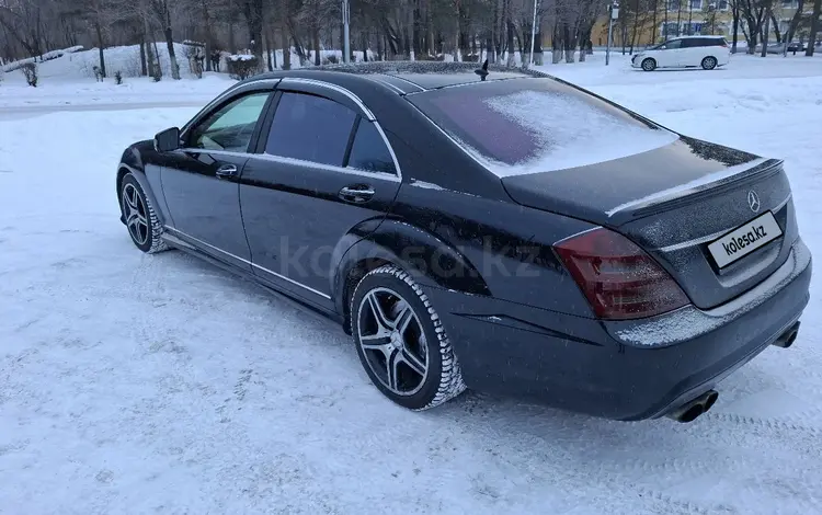 Mercedes-Benz S 600 2006 годаүшін10 000 000 тг. в Караганда