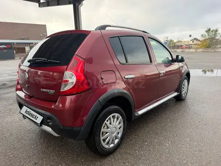 Renault Sandero Stepway 2013 года за 2 900 000 тг. в Караганда – фото 3
