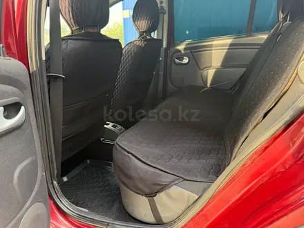 Renault Sandero Stepway 2013 года за 2 900 000 тг. в Караганда – фото 14
