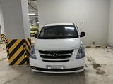 Hyundai Starex 2009 года за 8 000 000 тг. в Астана