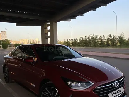 Hyundai Sonata 2023 года за 11 000 000 тг. в Астана