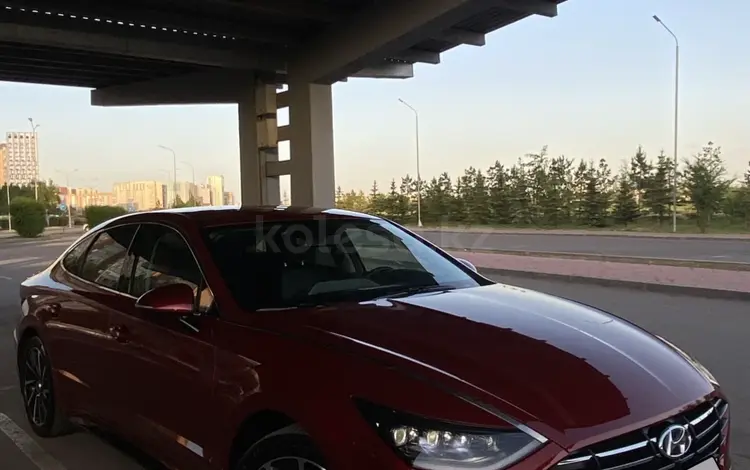 Hyundai Sonata 2023 годаүшін11 000 000 тг. в Астана