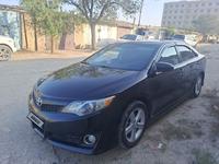 Toyota Camry 2012 годаfor5 500 000 тг. в Жанаозен