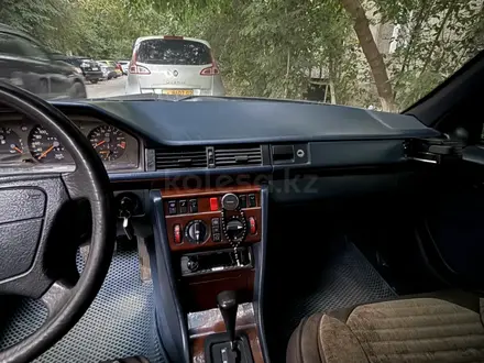 Mercedes-Benz E 280 1993 года за 1 800 000 тг. в Алматы – фото 8