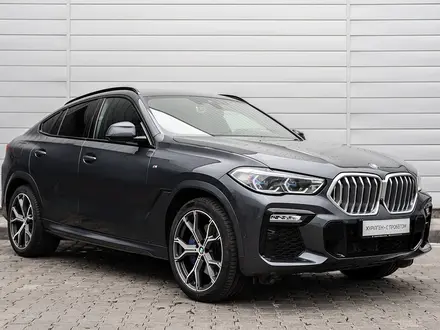 BMW X6 2021 года за 41 000 000 тг. в Астана – фото 2