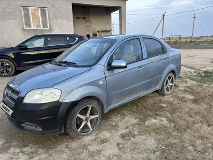 Chevrolet Aveo 2012 года за 2 100 000 тг. в Актау – фото 3