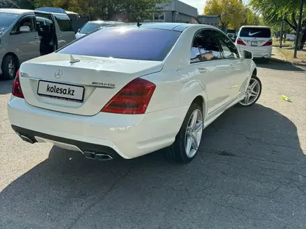 Mercedes-Benz S 500 2007 года за 6 200 000 тг. в Шымкент – фото 13