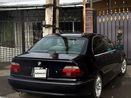 BMW 528 1998 года за 3 500 000 тг. в Алматы – фото 3