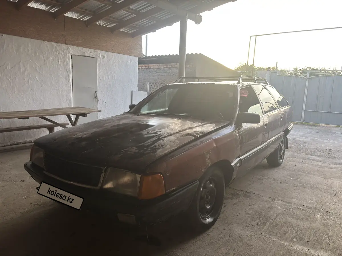 Audi 100, 1990