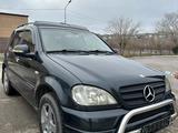 Mercedes-Benz ML 430 2001 года за 4 000 000 тг. в Караганда – фото 3