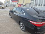 Toyota Camry 2016 года за 8 500 000 тг. в Уральск – фото 4