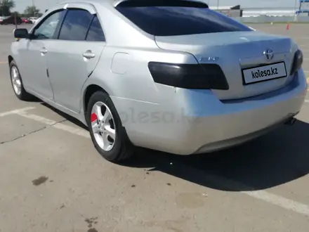 Toyota Camry 2007 года за 5 200 000 тг. в Уральск – фото 9