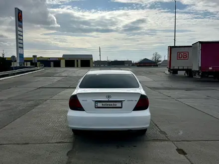 Toyota Camry 2004 года за 4 900 000 тг. в Уральск – фото 4