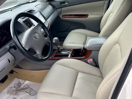Toyota Camry 2004 года за 4 900 000 тг. в Уральск – фото 11