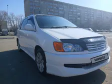 Toyota Ipsum, 1998