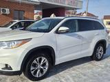 Toyota Highlander 2015 года за 10 000 000 тг. в Актобе – фото 3