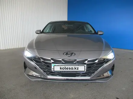 Hyundai Elantra 2021 года за 6 612 375 тг. в Шымкент