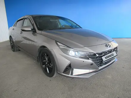 Hyundai Elantra 2021 года за 6 612 375 тг. в Шымкент – фото 3