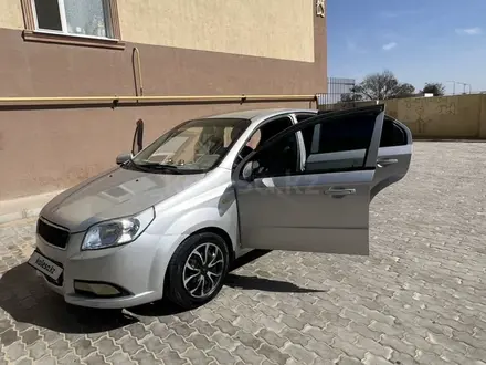 Chevrolet Aveo 2011 года за 3 000 000 тг. в Актау – фото 3