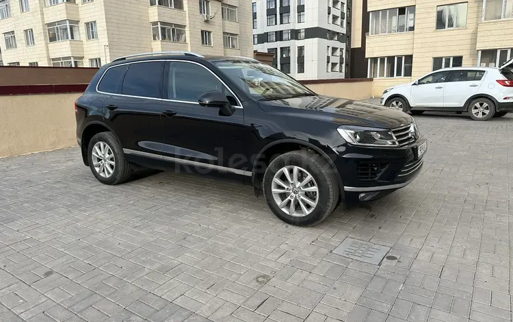 Volkswagen Touareg 2015 года за 15 500 000 тг. в Астана