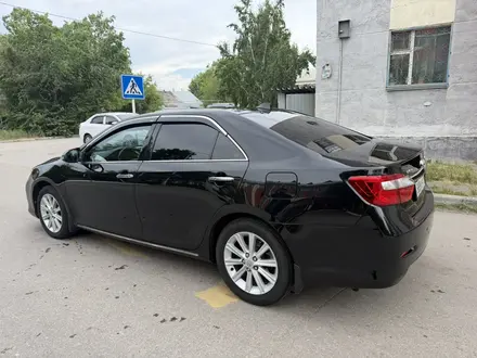 Toyota Camry 2014 года за 9 800 000 тг. в Костанай – фото 11
