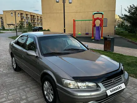 Toyota Camry 1998 года за 2 800 000 тг. в Туркестан – фото 9