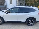 Subaru Forester 2021 года за 12 200 000 тг. в Атырау – фото 2