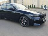 BMW 520 2024 годаfor44 000 000 тг. в Астана – фото 3