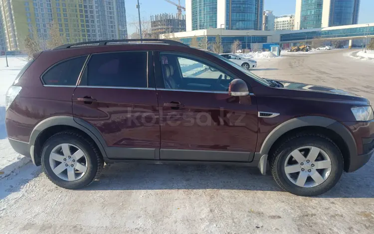 Chevrolet Captiva 2012 годаfor6 800 000 тг. в Астана