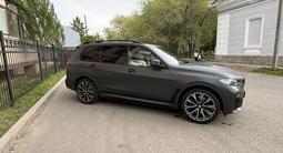 BMW X7 2022 годаүшін55 000 000 тг. в Уральск – фото 2