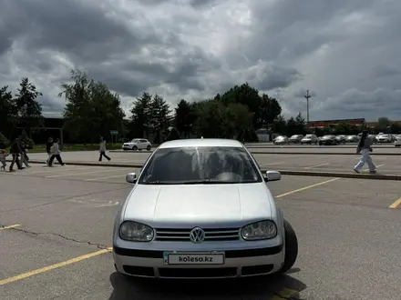 Volkswagen Golf 2002 года за 2 200 000 тг. в Алматы – фото 3