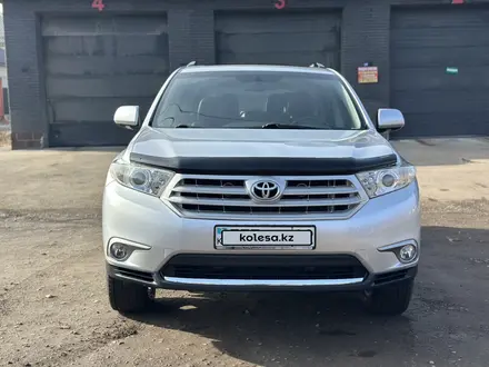 Toyota Highlander 2012 года за 13 500 000 тг. в Алматы