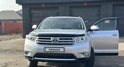 Toyota Highlander 2012 года за 13 500 000 тг. в Алматы – фото 2