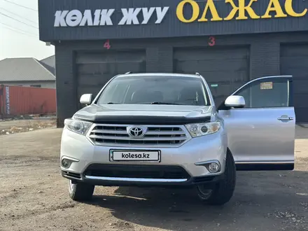 Toyota Highlander 2012 года за 13 500 000 тг. в Алматы – фото 2